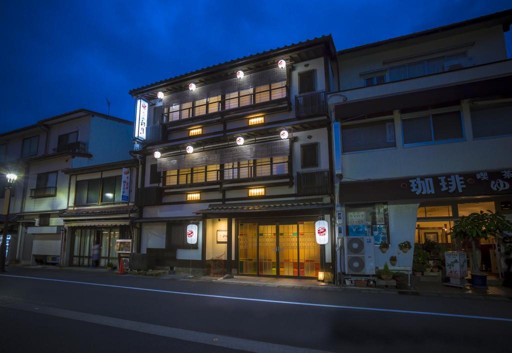 Kinosaki Onsen Hanakouji Saigetsu Тойоока Екстер'єр фото